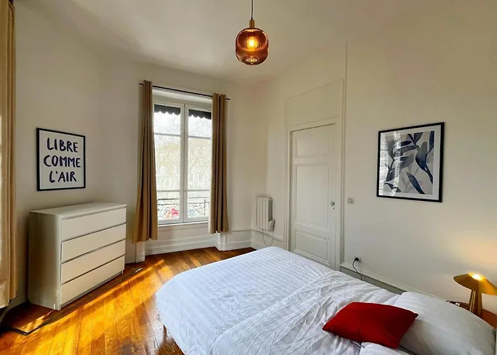 Alize - Check In H24 - Proche Gare De Vaise Apartmán *